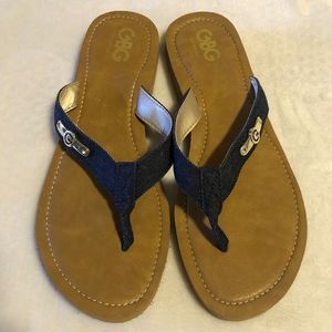 GBG Los Angeles Denim Flip-Flops • Women’s Sz 10
